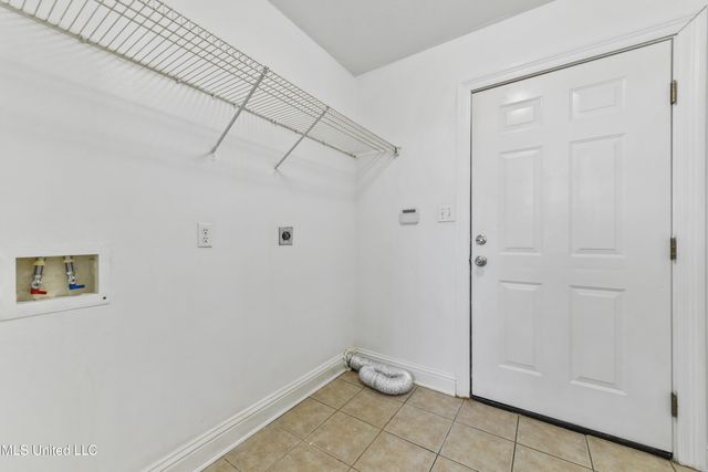 15020 Thelma Street, Biloxi, MS 39532