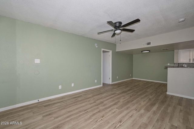 5757 W EUGIE Avenue 2013, Glendale, AZ 85304