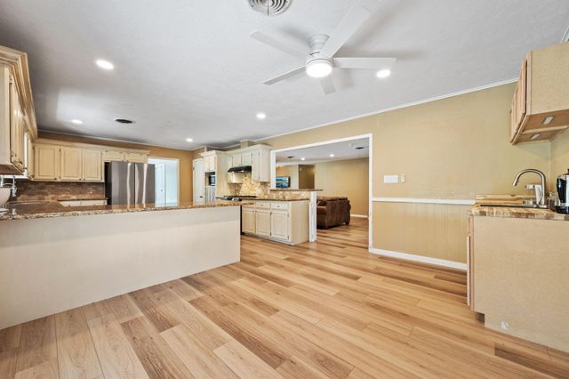 5254 State Highway 146 S, Livingston, TX 77351