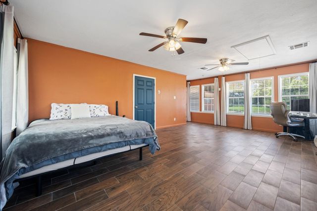 5254 State Highway 146 S, Livingston, TX 77351