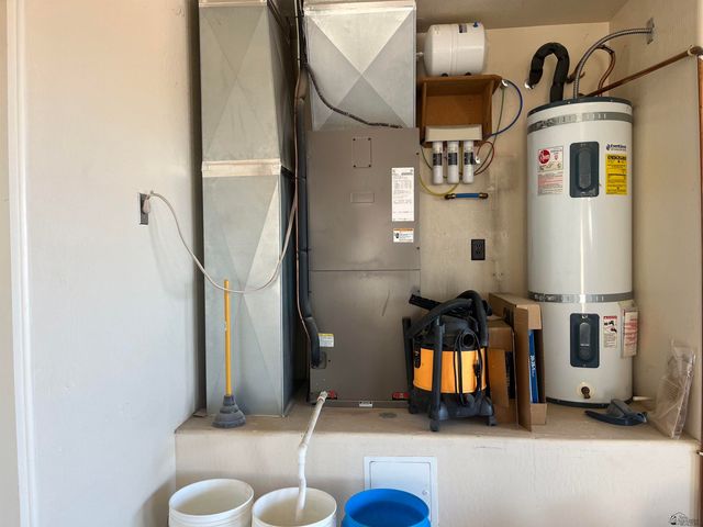 30315 Mountain View Ave, Wellton, AZ 85356