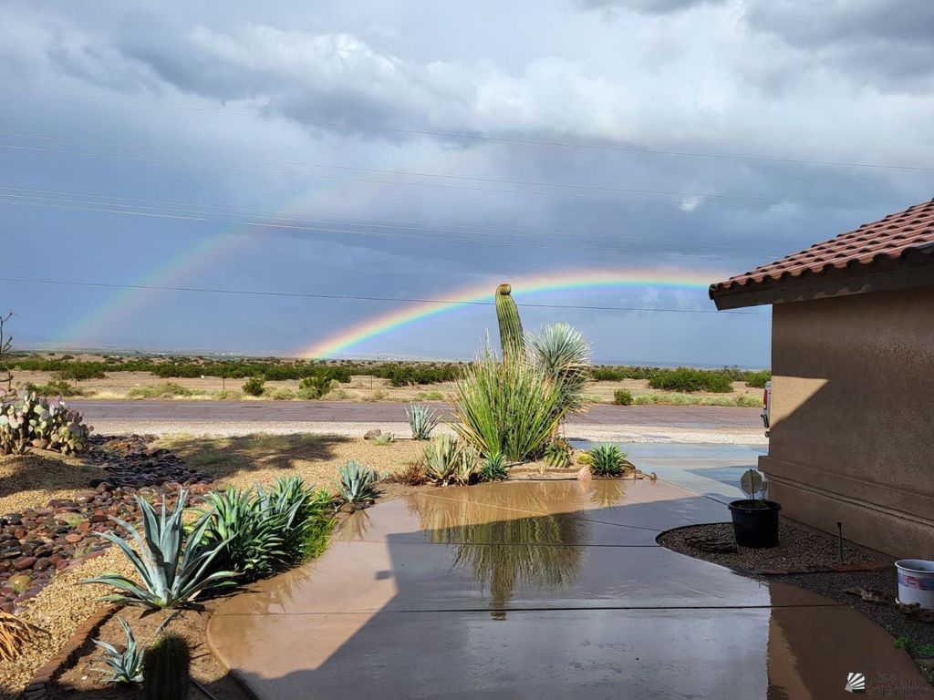 30315 Mountain View Ave, Wellton, AZ 85356