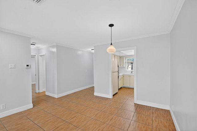 2667 Dudley Drive B, West Palm Beach, FL 33415