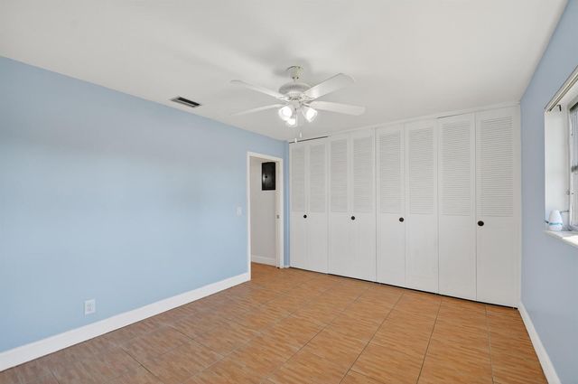 2667 Dudley Drive B, West Palm Beach, FL 33415