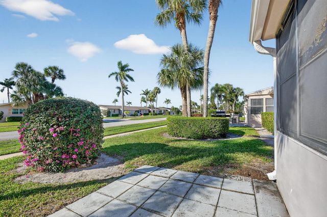 2667 Dudley Drive B, West Palm Beach, FL 33415