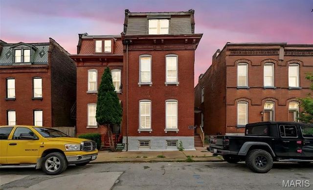 3419 Indiana Avenue, St Louis, MO 63118