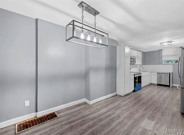3419 Indiana Avenue, St Louis, MO 63118