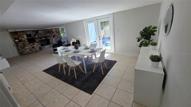 3167 IRVING STREET, Sarasota, FL 34237