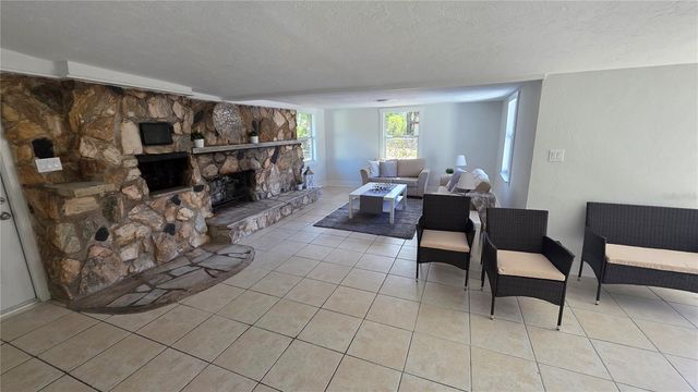 3167 IRVING STREET, Sarasota, FL 34237