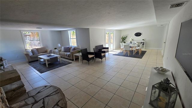 3167 IRVING STREET, Sarasota, FL 34237
