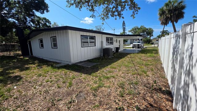 3167 IRVING STREET, Sarasota, FL 34237