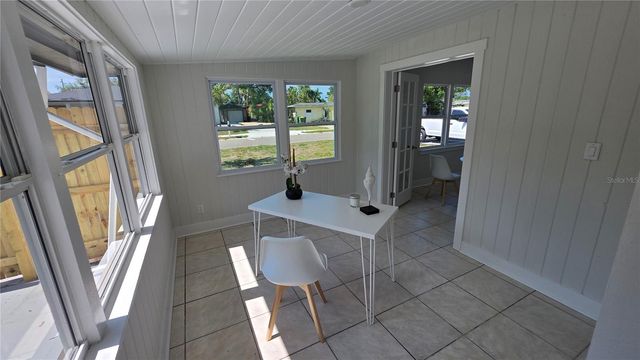 3167 IRVING STREET, Sarasota, FL 34237