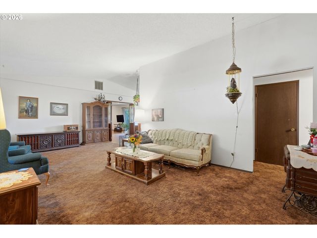 22860 Sw NEWLAND Rd, Wilsonville, OR 97070