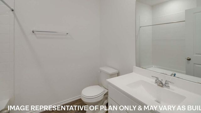 207 A HARRISON XING, Uhland, TX 78640