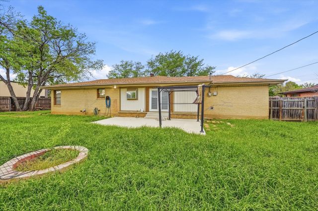 4212 Ken Michael Court, North Richland Hills, TX 76180