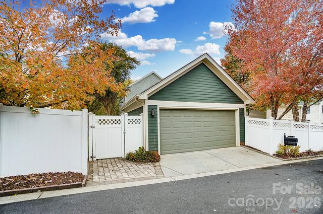 220 Mills Lane, Fort Mill, SC 29708