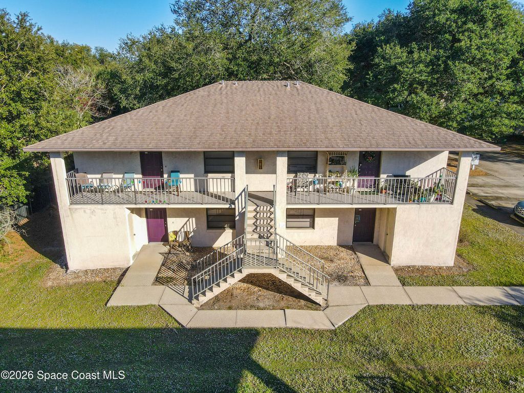 4552 Sleepy Oak Lane, Titusville, FL 32780