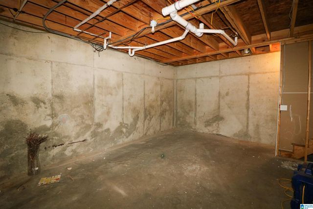 21 SOUTHBEND DRIVE, Talladega, AL 35160