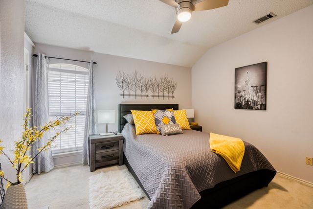 2600 Primrose Lane, Rowlett, TX 75089