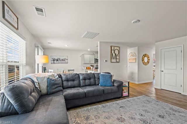 224 Squire Avenue, Lexington, NC 27295