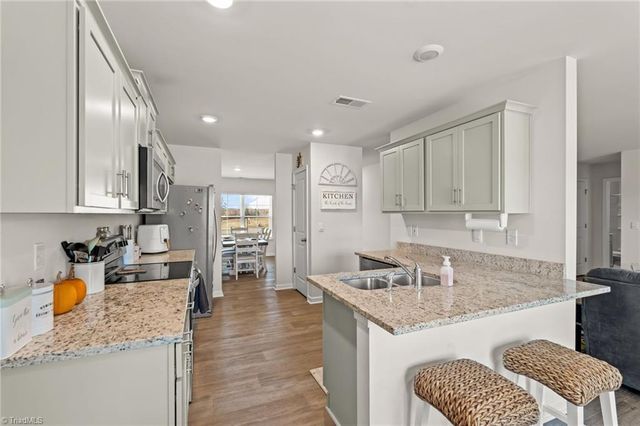 224 Squire Avenue, Lexington, NC 27295