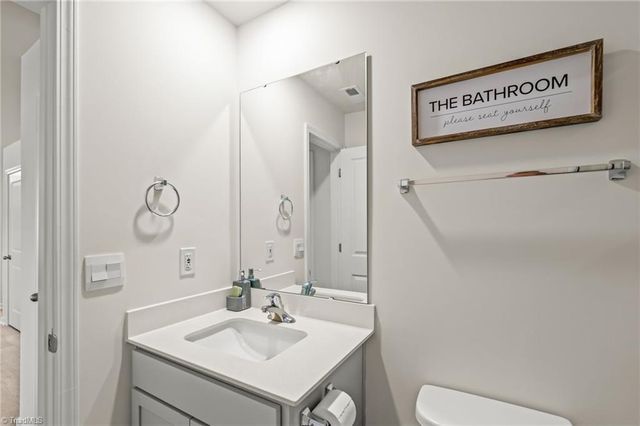 224 Squire Avenue, Lexington, NC 27295