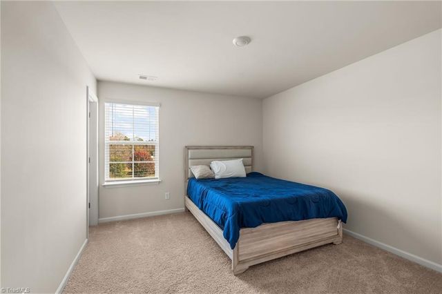 224 Squire Avenue, Lexington, NC 27295