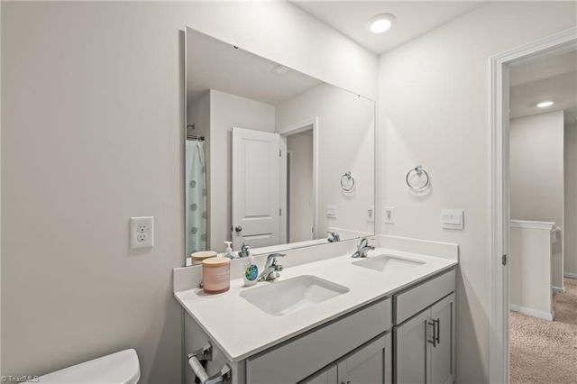 224 Squire Avenue, Lexington, NC 27295