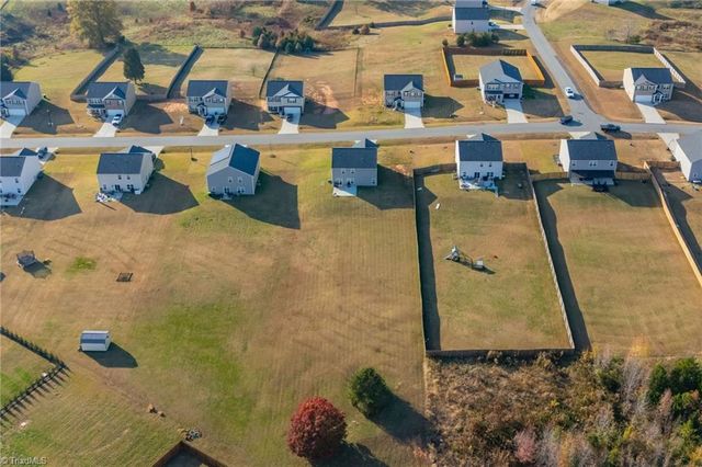 224 Squire Avenue, Lexington, NC 27295