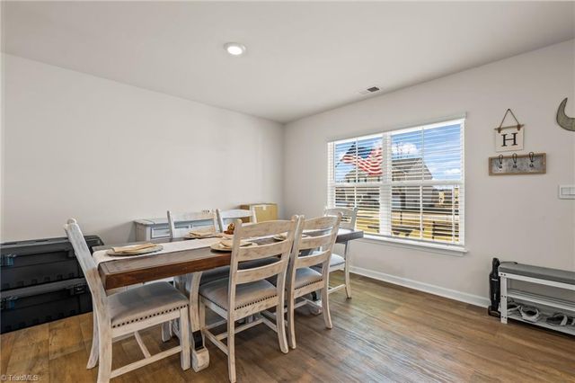 224 Squire Avenue, Lexington, NC 27295