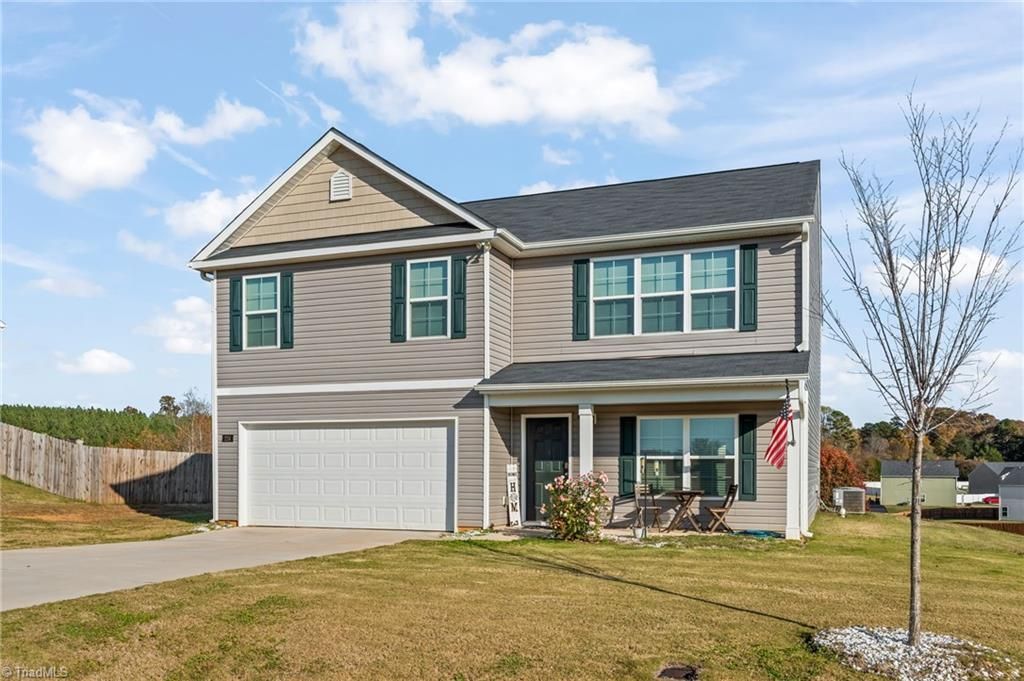 224 Squire Avenue, Lexington, NC 27295