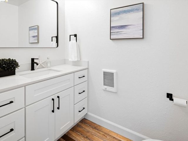 20223 Santa Maria Ave, Castro Valley, CA 94546