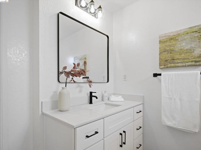 20223 Santa Maria Ave, Castro Valley, CA 94546