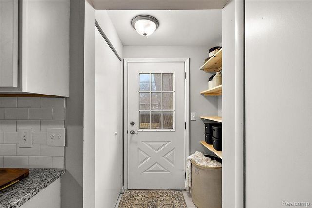 39621 Detroit Street, Harrison Charter Township, MI 48045