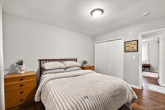 39621 Detroit Street, Harrison Charter Township, MI 48045