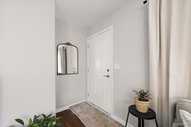 39621 Detroit Street, Harrison Charter Township, MI 48045