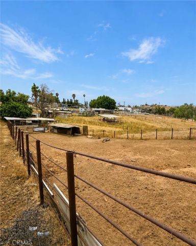 17301 Palm, Riverside, CA 92503
