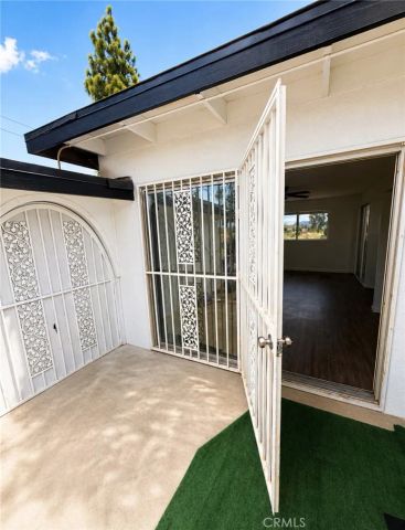 17301 Palm, Riverside, CA 92503