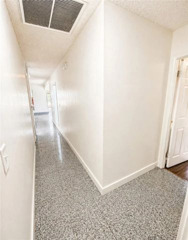 17301 Palm, Riverside, CA 92503