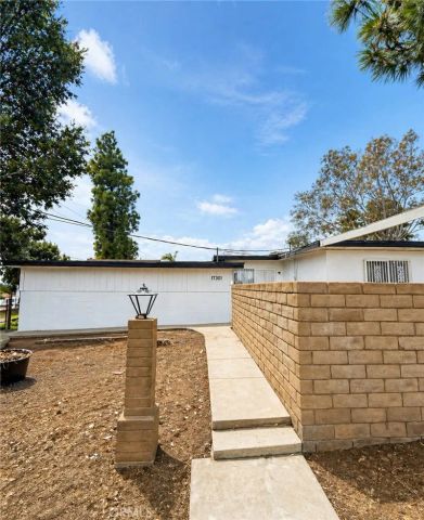 17301 Palm, Riverside, CA 92503