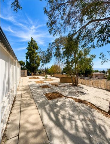 17301 Palm, Riverside, CA 92503