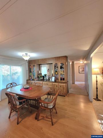 1199 N Terry #309 St 309, Eugene, OR 97402