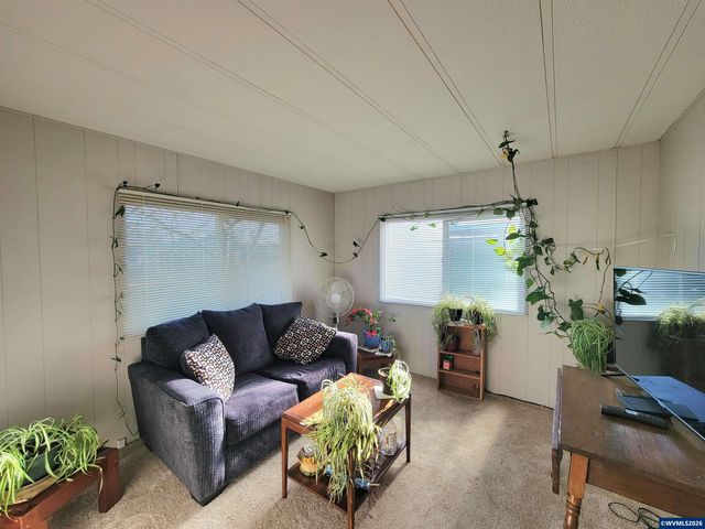 1199 N Terry #309 St 309, Eugene, OR 97402