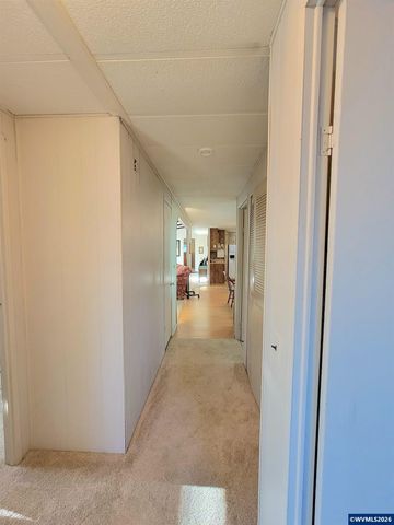 1199 N Terry #309 St 309, Eugene, OR 97402