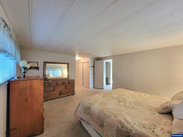 1199 N Terry #309 St 309, Eugene, OR 97402