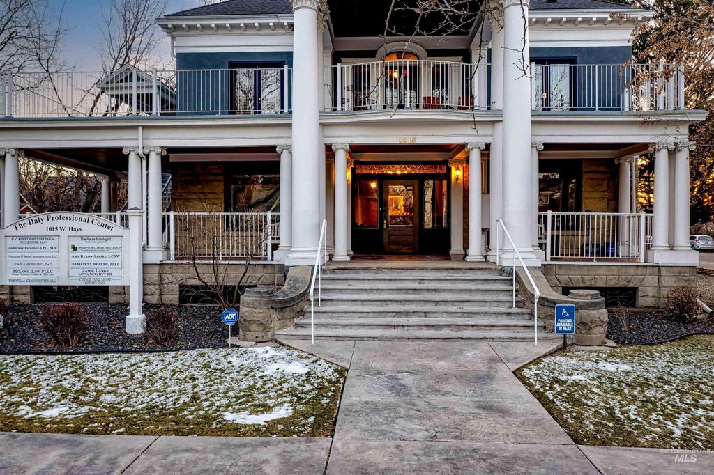 1015 W Hays St, Boise, ID 83702 photo 4