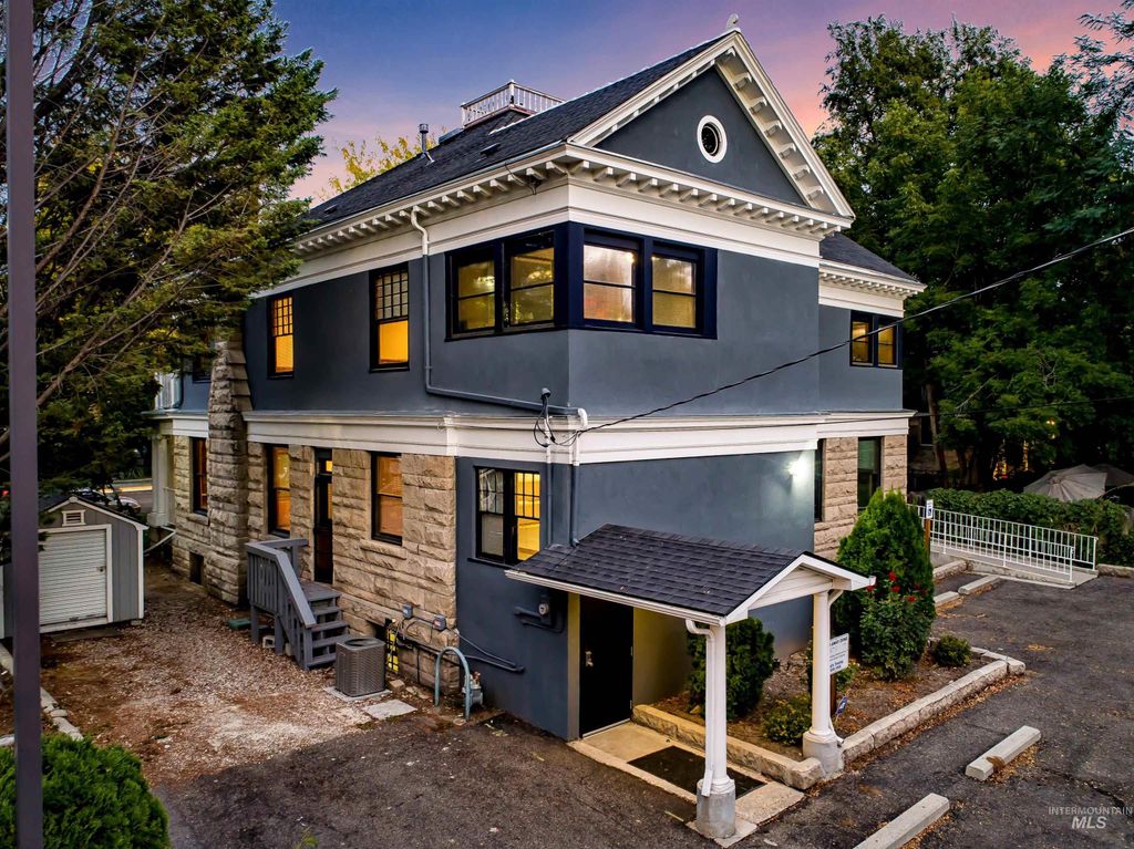 1015 W Hays St, Boise, ID 83702 photo 9