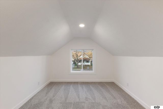 1728 S 27th Street, Omaha, NE 68105