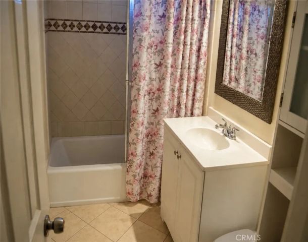 329 S Hewes Street, Orange, CA 92869