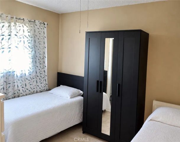 329 S Hewes Street, Orange, CA 92869